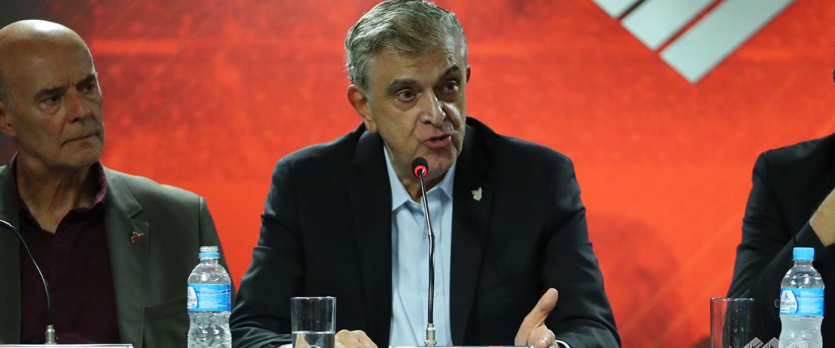 Petraglia comenta processo ao Corinthians clubes vigaristas