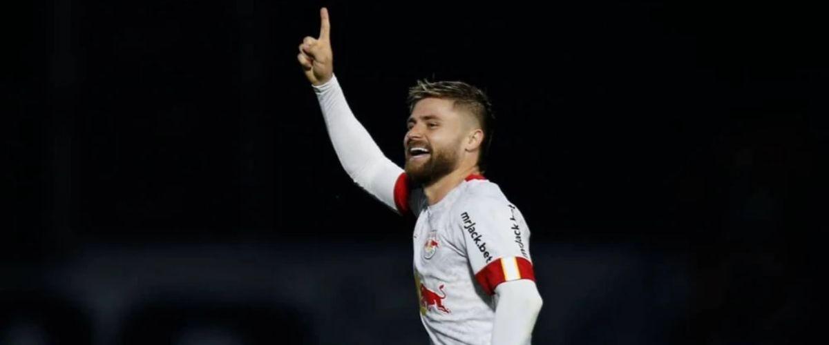 Athletico negocia com Eduardo Sasha para reforçar o ataque